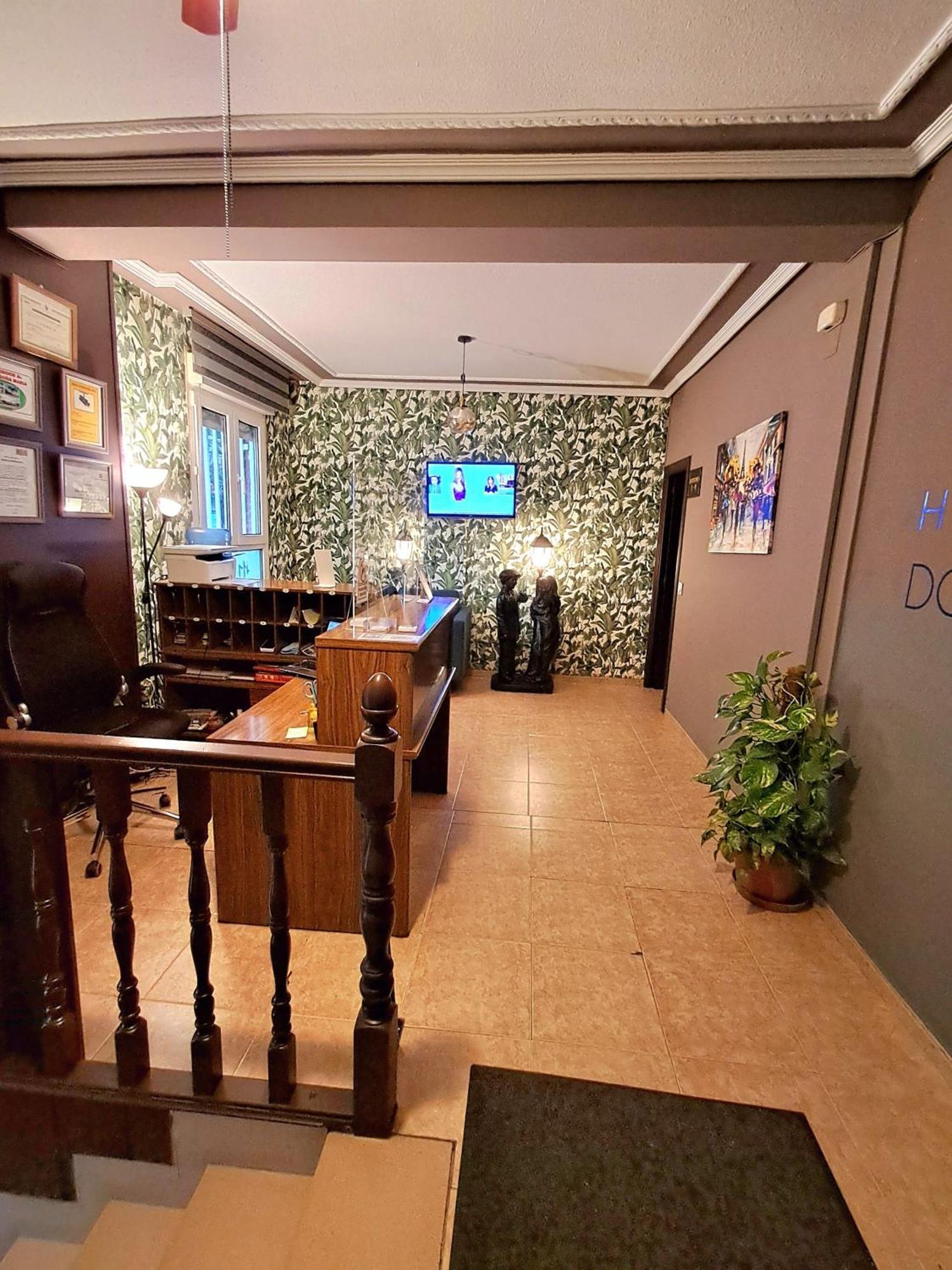 Hostal Doña María Valdemoro Exterior foto